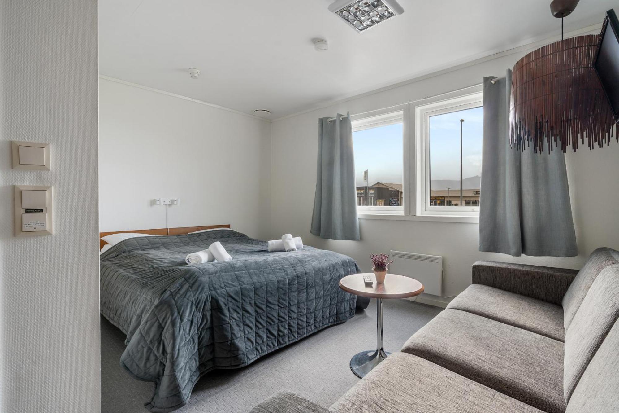 Skagi Bed & Lodge Skaland Eksteriør bilde